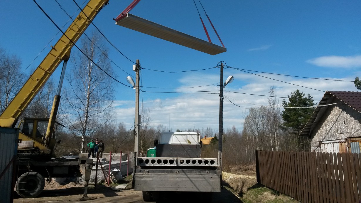 Малое Карлино - дом с башней 2015. Фото  №2